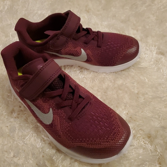 Nike Other - Nike Free RN 2017 NWOT Bordeaux/Sil Girl